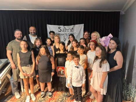 Galeri - Ümraniye Sanat Akademisi - Ümraniye Sanat Okulu