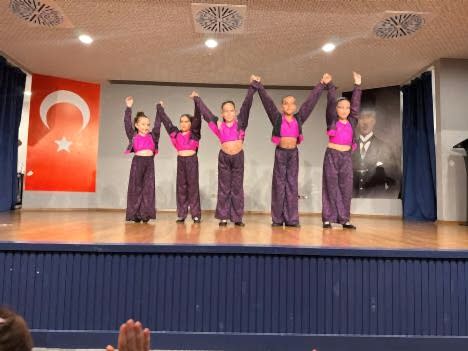 Galeri - Ümraniye Sanat Akademisi - Ümraniye Sanat Okulu