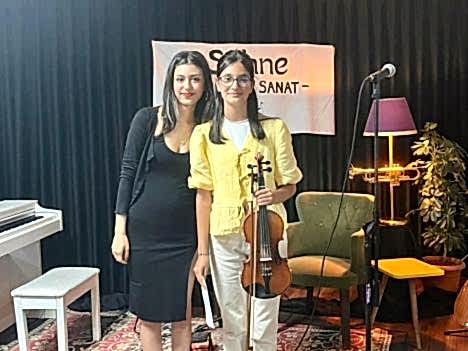 Galeri - Ümraniye Sanat Akademisi - Ümraniye Sanat Okulu