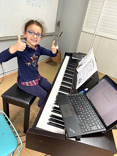 Galeri - Ümraniye Sanat Akademisi - Ümraniye Sanat Okulu