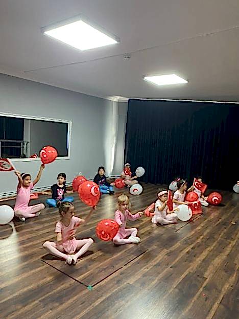 Galeri - Ümraniye Sanat Akademisi - Ümraniye Sanat Okulu