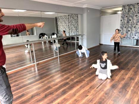 Galeri - Ümraniye Sanat Akademisi - Ümraniye Sanat Okulu